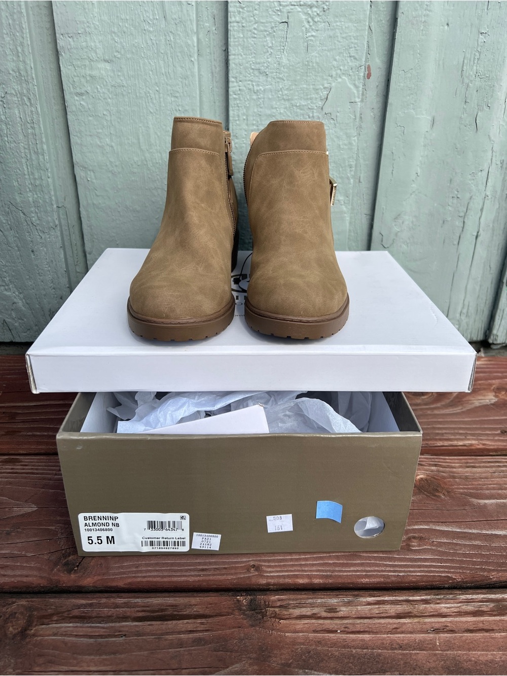 Giani Bernini Tan Booties